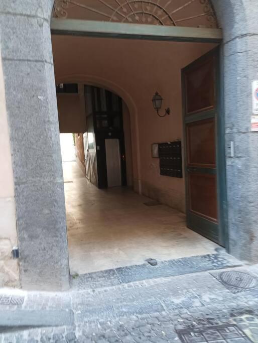 A Casa Di Laura Apartment Napoli Exterior foto