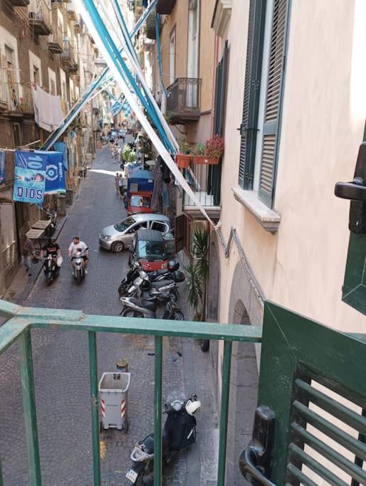 A Casa Di Laura Apartment Napoli Exterior foto
